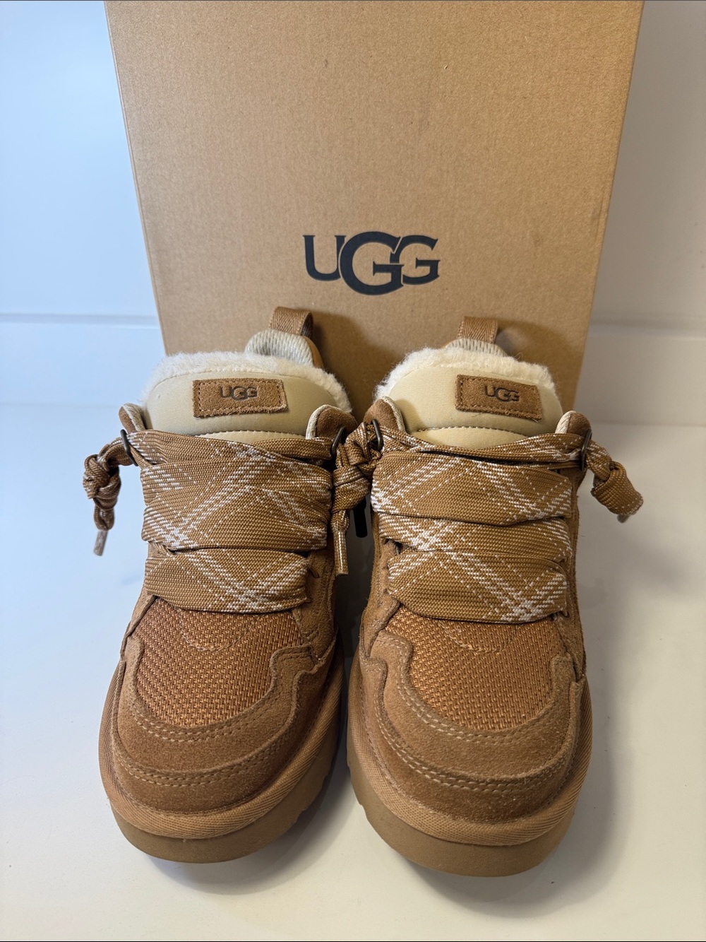 UGG Women’s Chestnut Lowmel Sneakers w/ Plaid Laces & Shearling Collar - Size 8